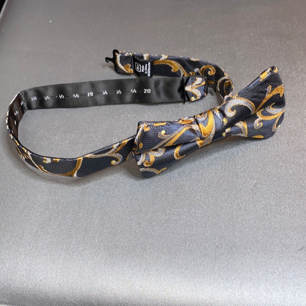 Men's Bow Tie